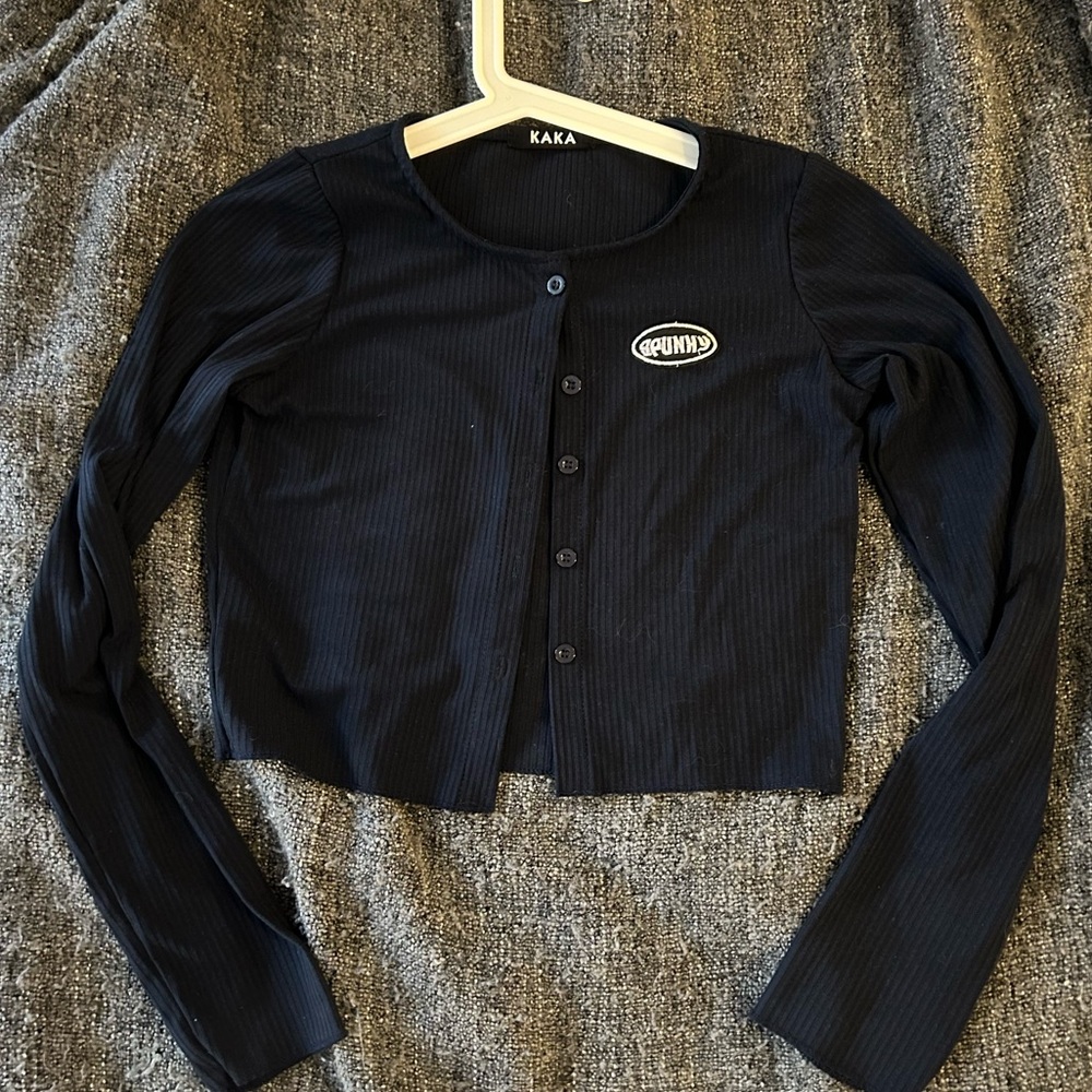 Long-sleeve cropped button up Ribbed Cardigan in Navy